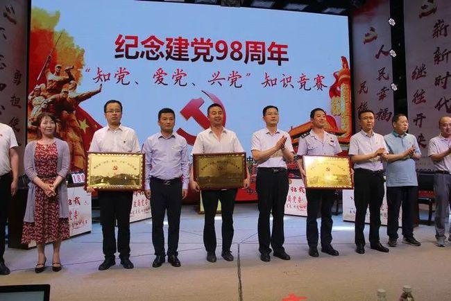 全新一代“哈弗H9”官图发布,外观足够专业,普拉多的压力来了